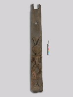 藏品(祖先雕刻屋柱)的圖片